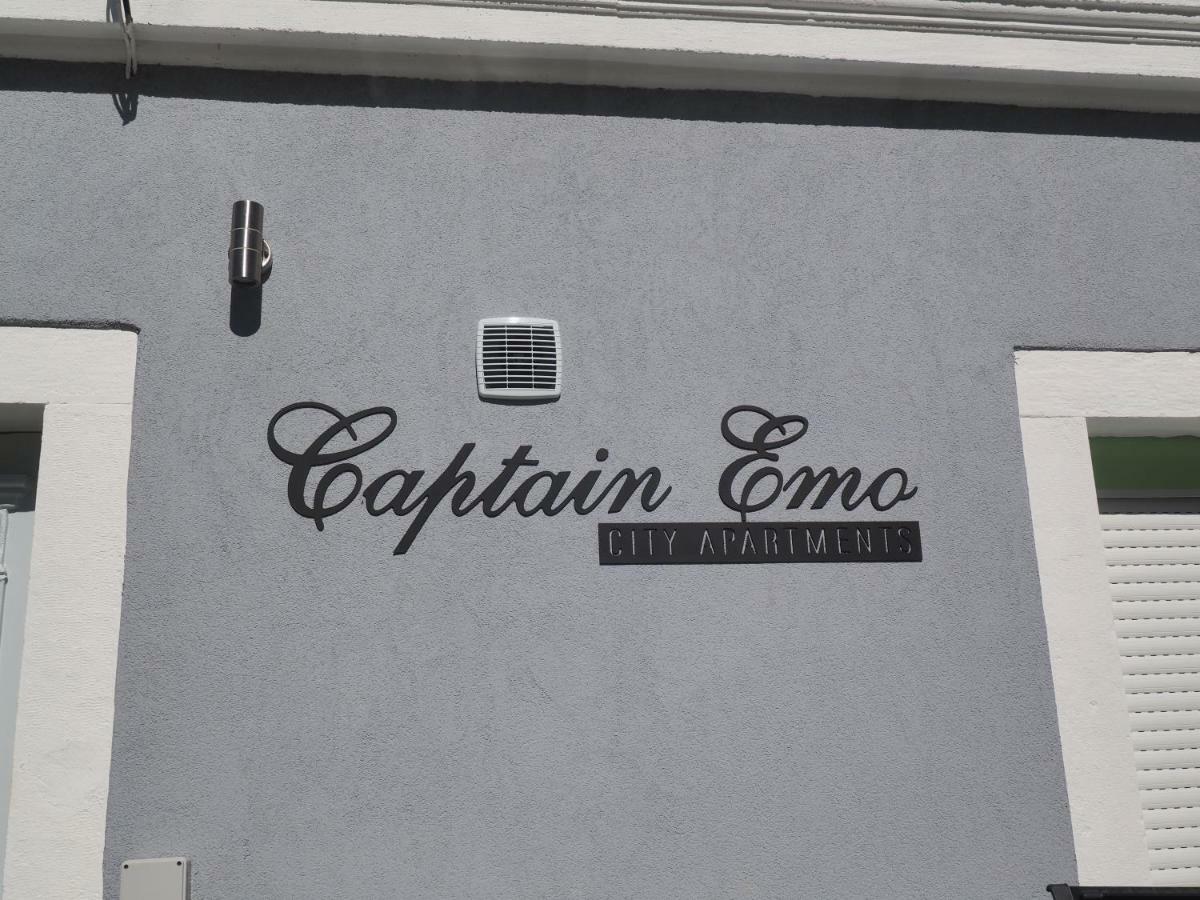 Captain Emo City Apartments Pula Exterior photo